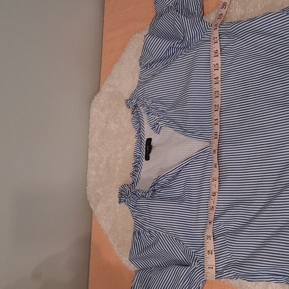 J.Crew stunning  Tiered popover dress - Picture 10 of 14